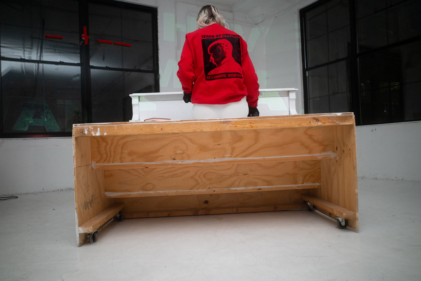 RED DRIFTER SWEATSHIRT